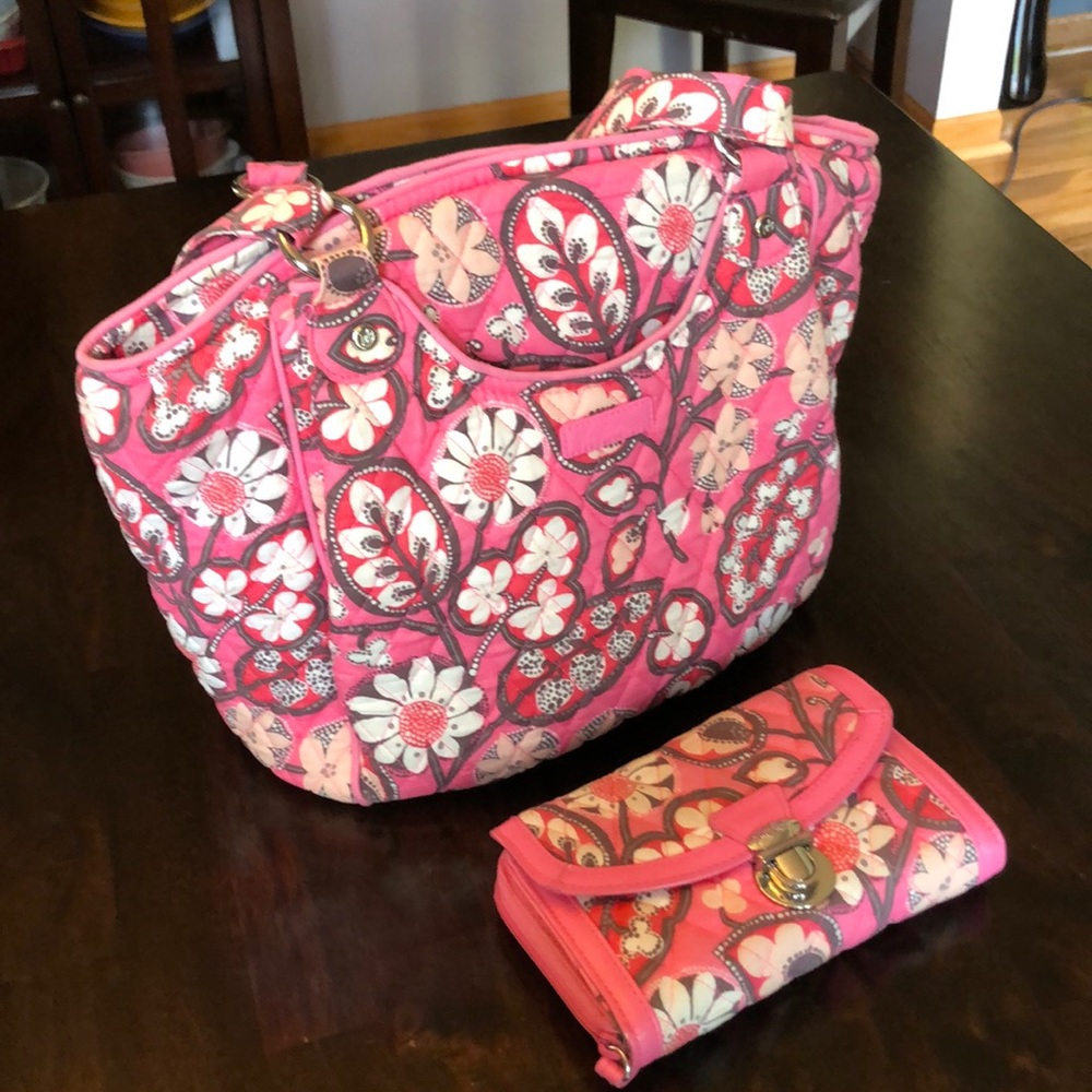 Vera Bradley Glenna Handbag & Wallet - Blush Pink.